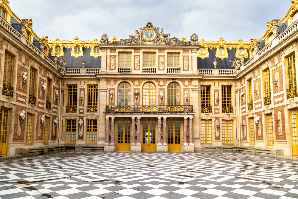 Versailles